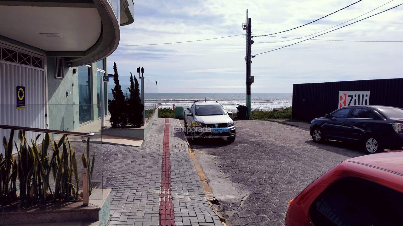 Apartamento para alquiler de vacaciones em Itapema (Meia Praia)