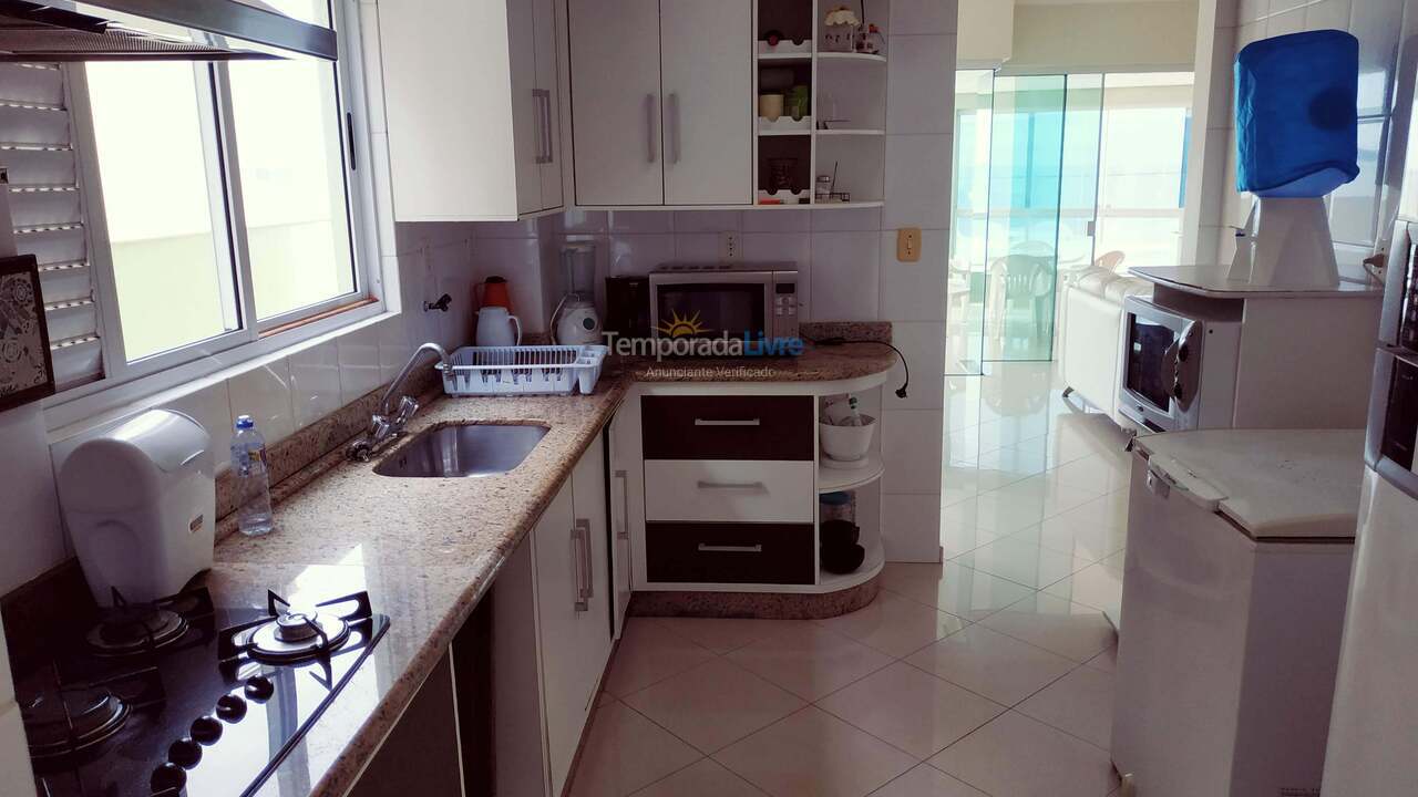 Apartamento para alquiler de vacaciones em Itapema (Meia Praia)