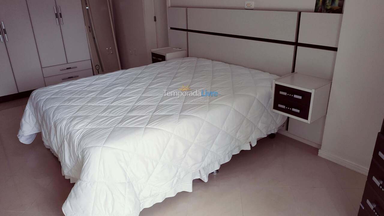 Apartamento para alquiler de vacaciones em Itapema (Meia Praia)