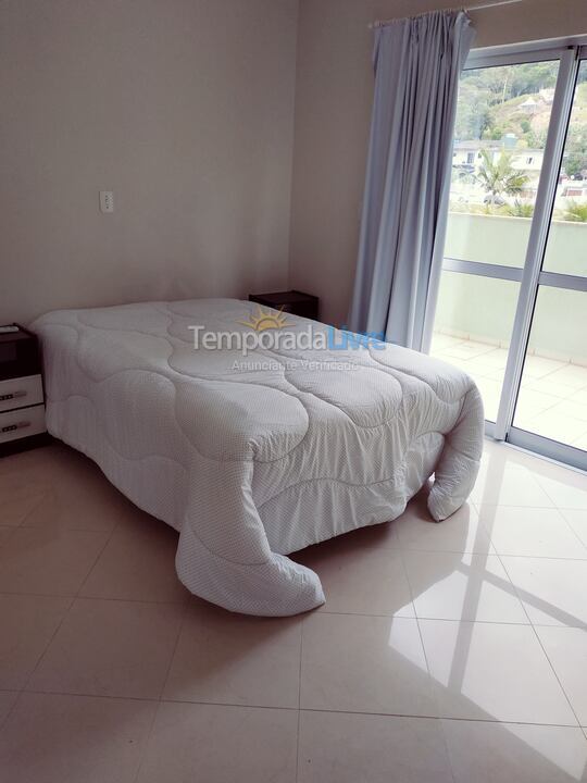 Apartamento para alquiler de vacaciones em Itapema (Meia Praia)