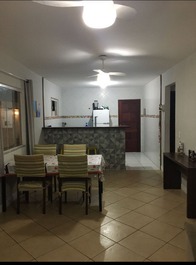 Cabo Frio PERÓ ¡PISCINA y BBQ!