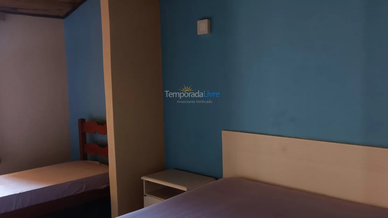 Casa para aluguel de temporada em Pinhalzinho (Pinhalzinho)