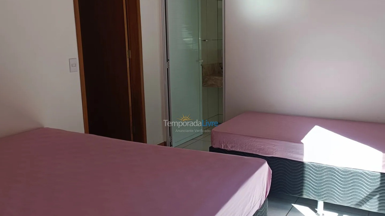 Casa para aluguel de temporada em Pinhalzinho (Pinhalzinho)