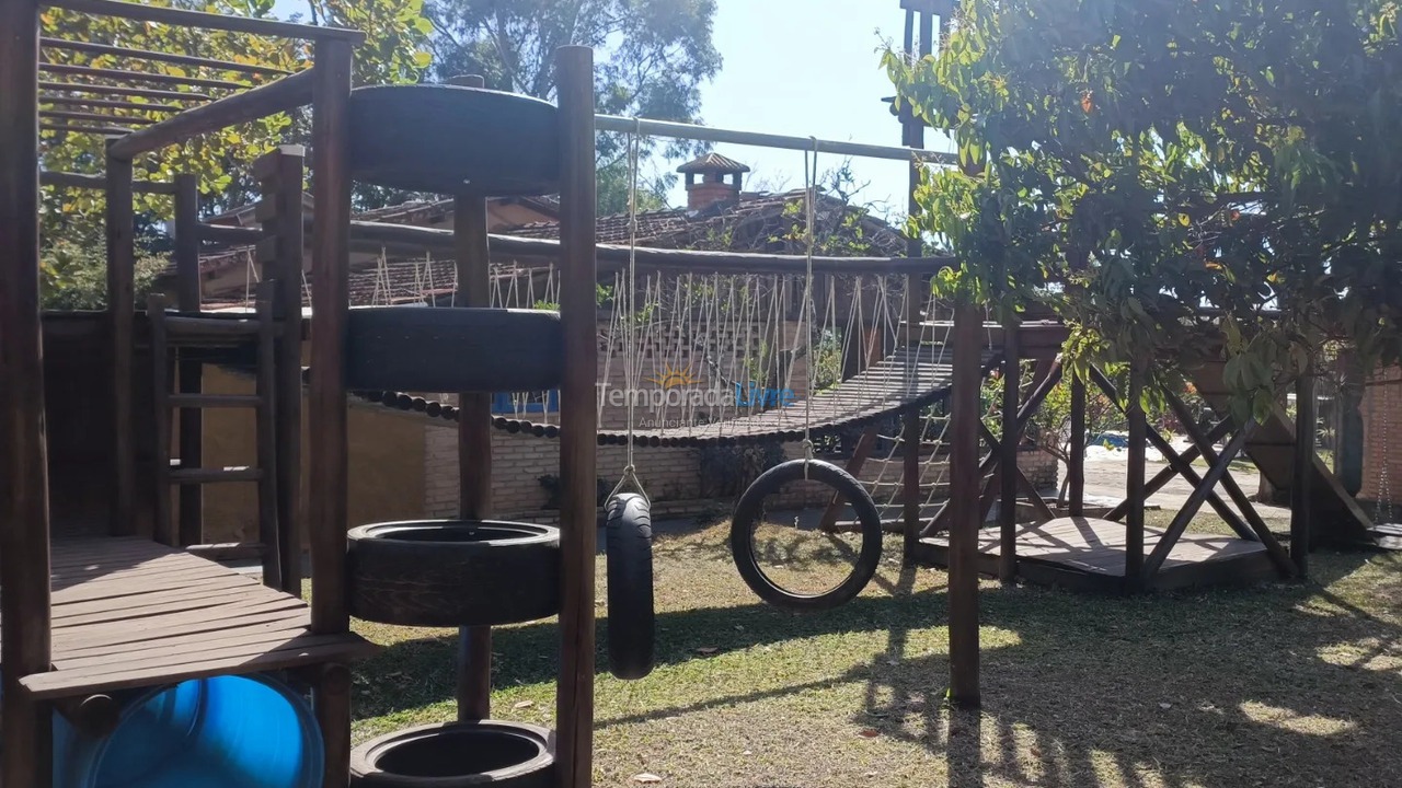 Casa para aluguel de temporada em Pinhalzinho (Pinhalzinho)