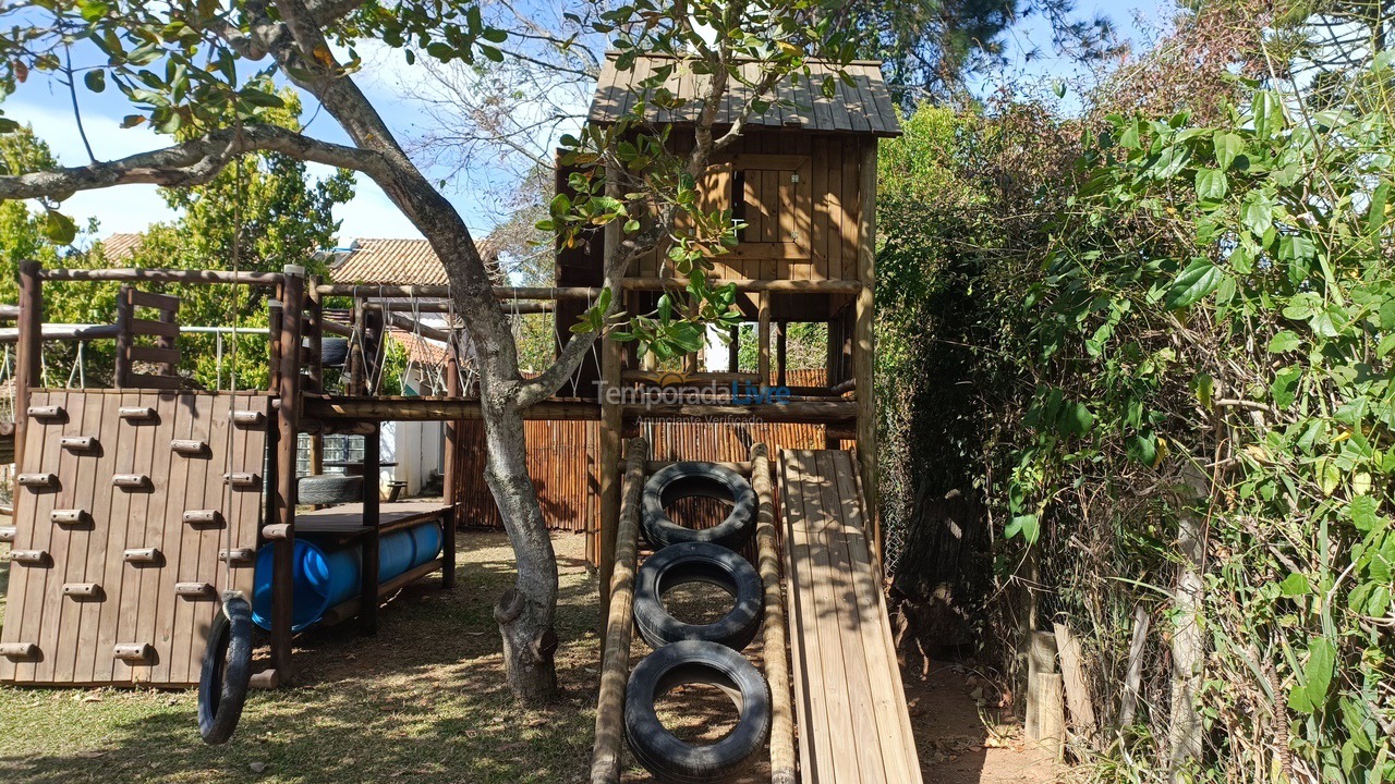 Casa para aluguel de temporada em Pinhalzinho (Pinhalzinho)