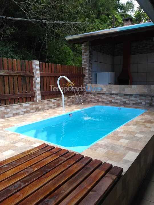 Casa para alquiler de vacaciones em Ubatuba (Praia das Toninhas)
