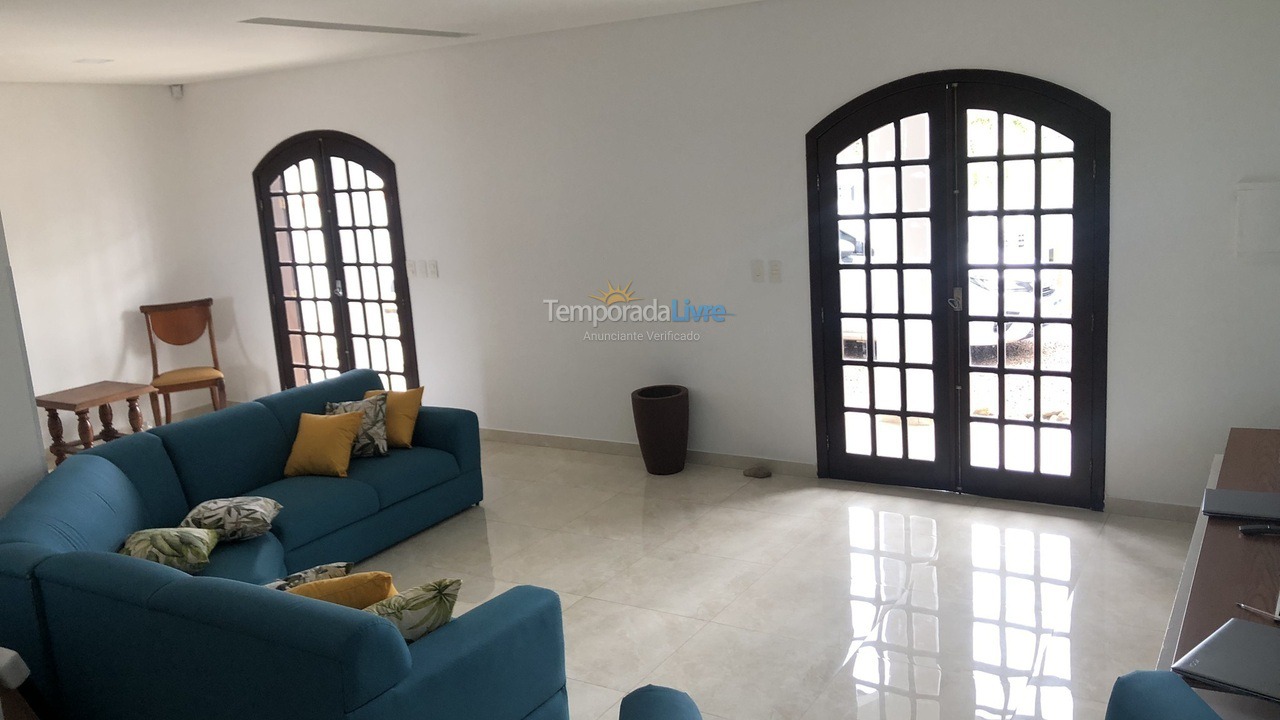 Casa para aluguel de temporada em Guaratuba (Coroados)