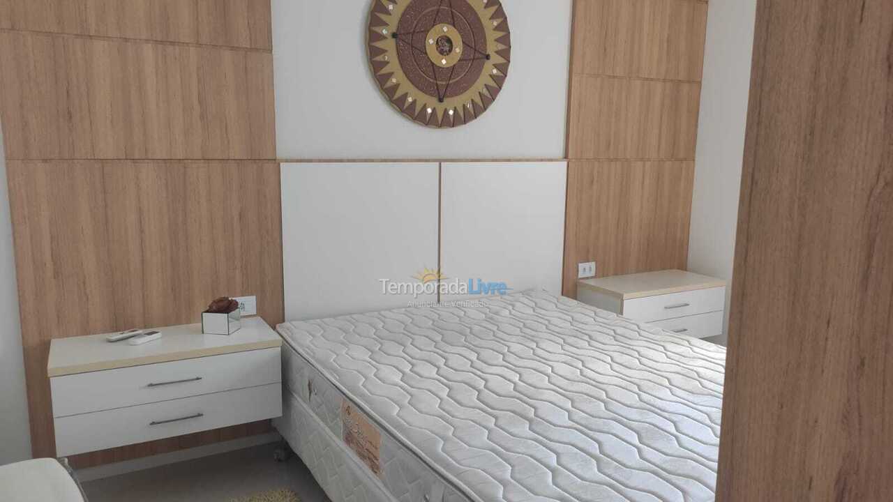 Apartamento para alquiler de vacaciones em Itapema (Meia Praia)