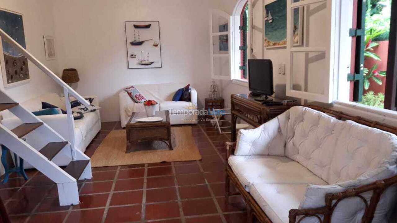 Casa para aluguel de temporada em São Sebastião (Boiçucanga)