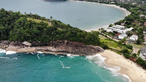Vista praia da sununga/lazaro