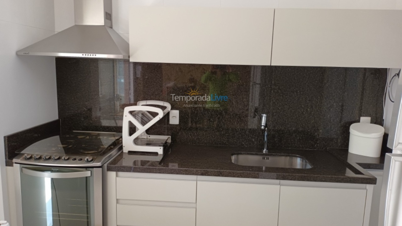 Apartment for vacation rental in Itapema (Meia Praia)