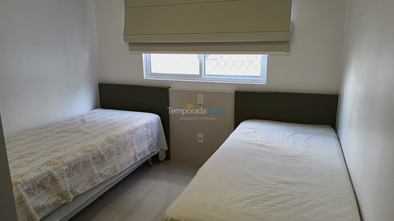 Apartment for vacation rental in Itapema (Meia Praia)