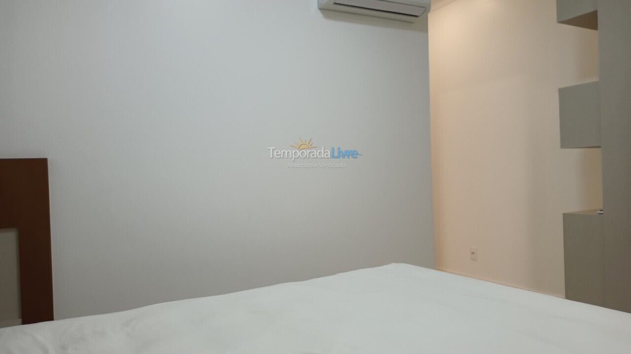 Apartment for vacation rental in Itapema (Meia Praia)