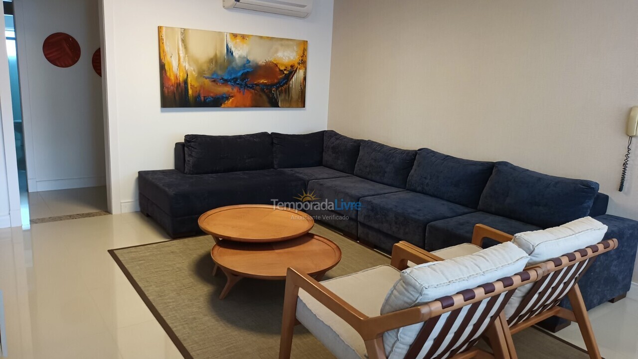 Apartment for vacation rental in Itapema (Meia Praia)