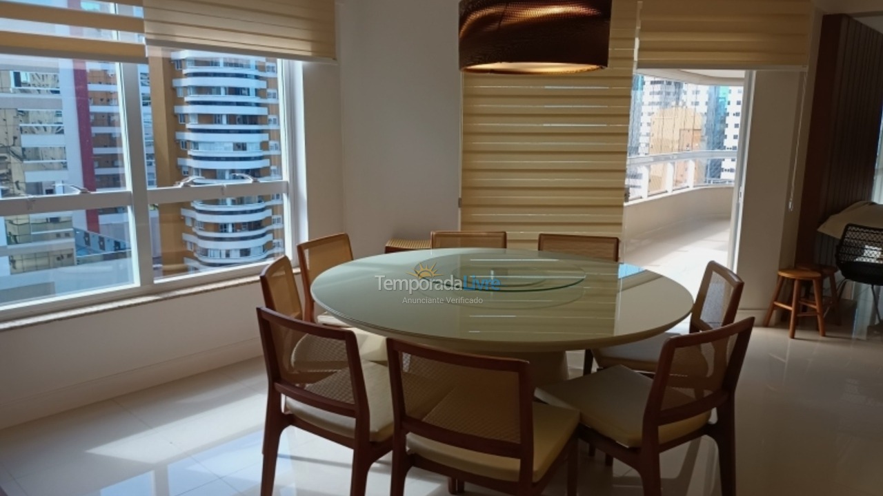 Apartment for vacation rental in Itapema (Meia Praia)