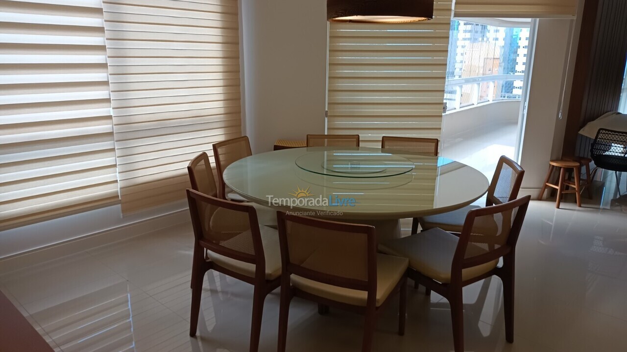 Apartment for vacation rental in Itapema (Meia Praia)