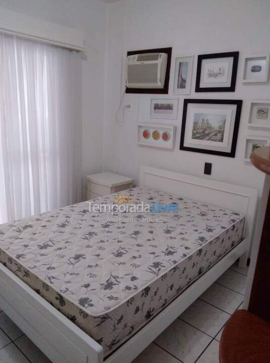 Apartment for vacation rental in Itapema (Centro)
