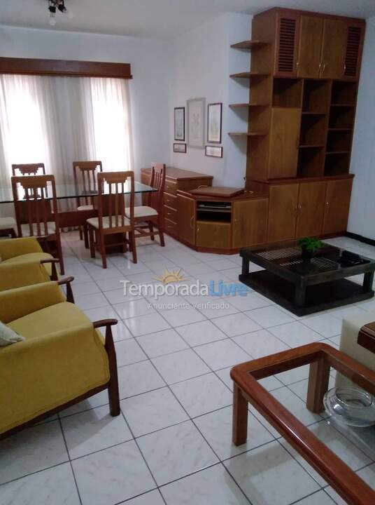 Apartment for vacation rental in Itapema (Centro)