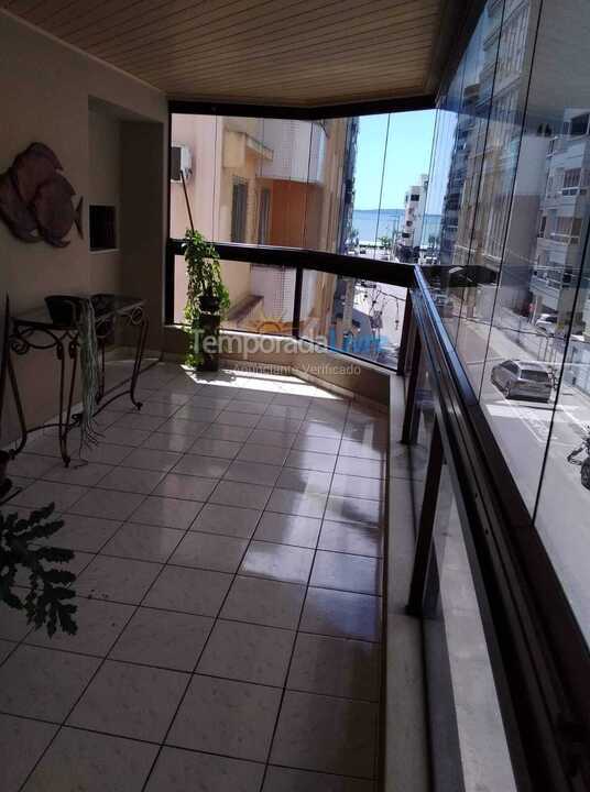 Apartment for vacation rental in Itapema (Centro)