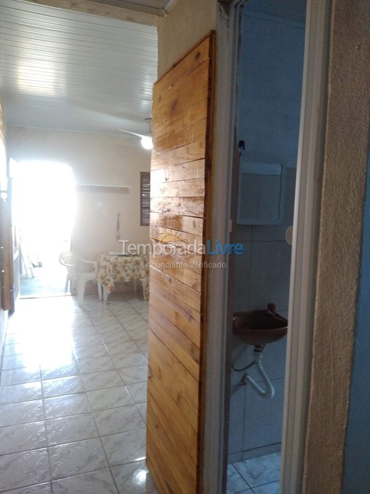 Casa para alquiler de vacaciones em Cabo Frio (Praia Dunas do Peró)