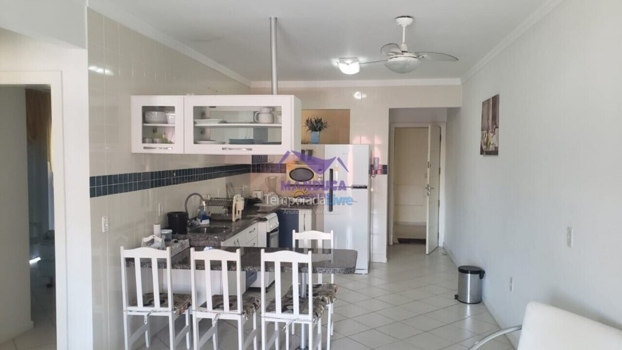 Apartamento para aluguel de temporada em Bombinhas (Praia de Bombinhas)