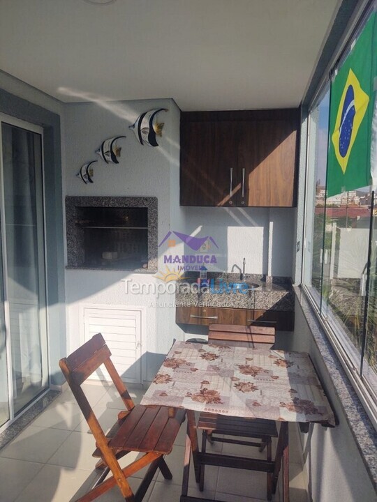 Apartamento para aluguel de temporada em Bombinhas (Praia de Bombinhas)