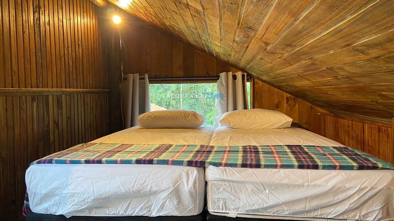 Casa para alquiler de vacaciones em Ubatuba (Ubatumirim)