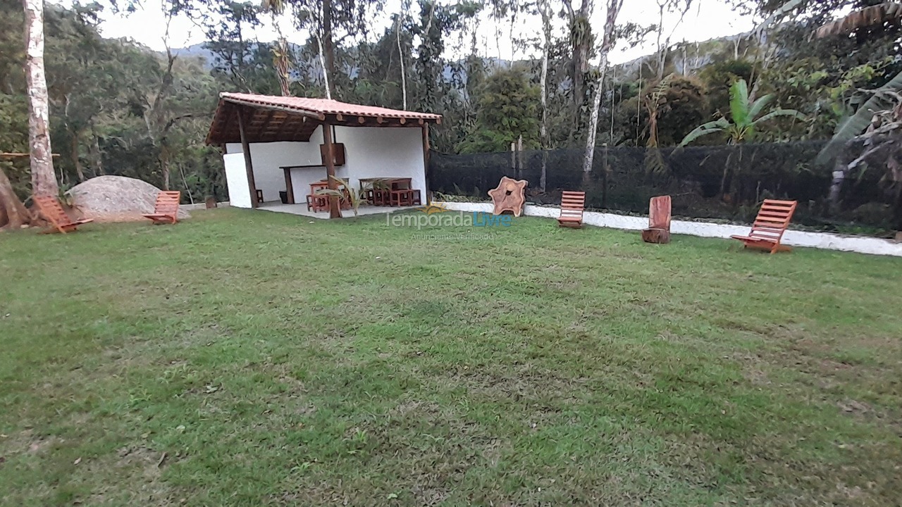 Casa para alquiler de vacaciones em Ubatuba (Ubatumirim)