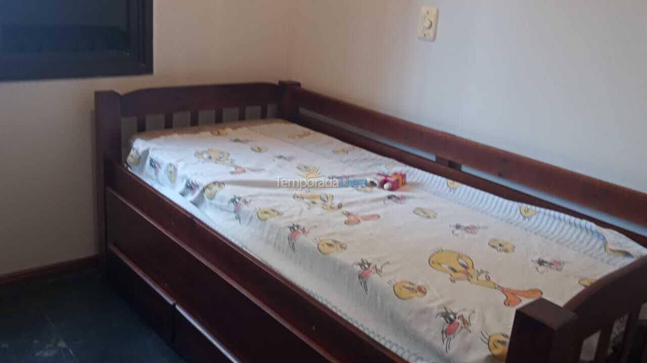 Apartamento para aluguel de temporada em Guarujá (Enseada)