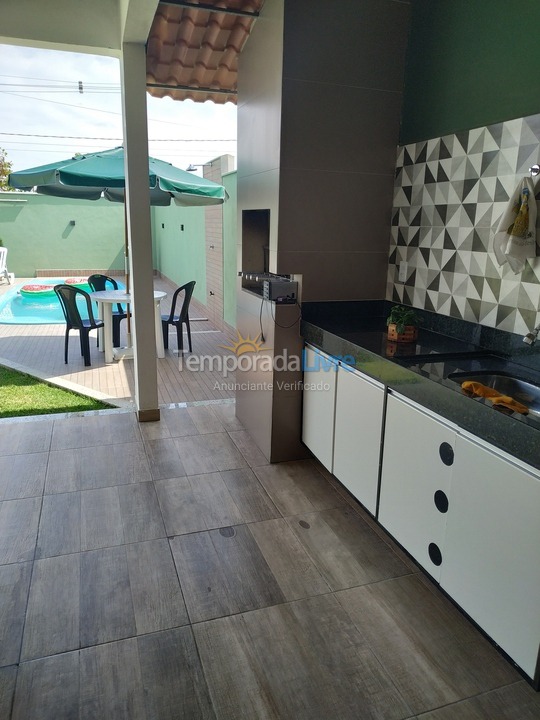 Casa para alquiler de vacaciones em Fundão (Praia Grande)