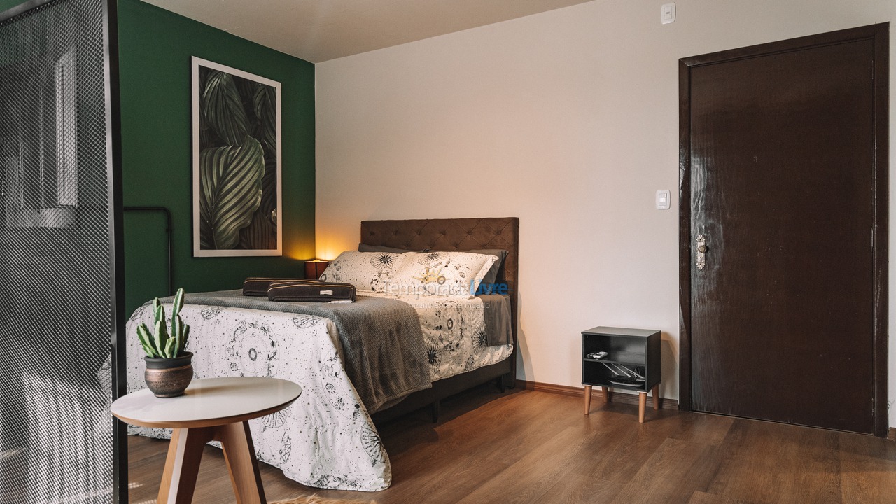 Apartamento para aluguel de temporada em Bento Gonçalves (Maria Goretti)