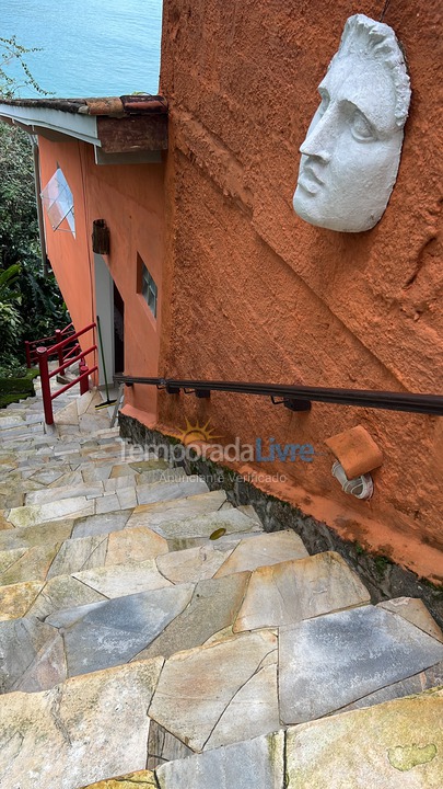Casa para aluguel de temporada em São Sebastião (Barra do Sahy)
