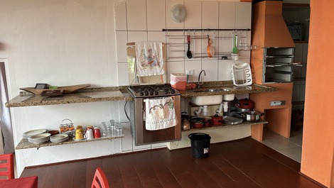 Churrasqueira não pode faltar !