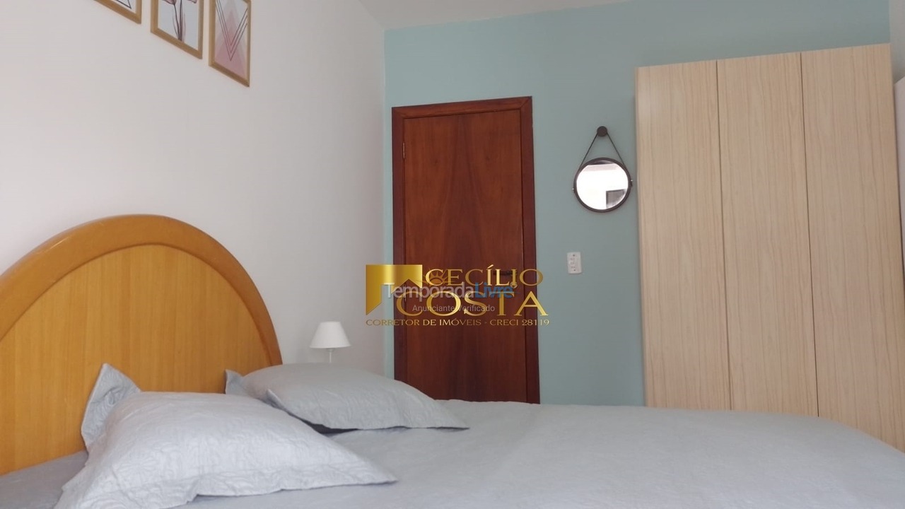 Apartamento para aluguel de temporada em Itapema (Meia Praia)