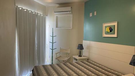 Apartamento con preciosas vistas al mar a 80 metros de la playa.