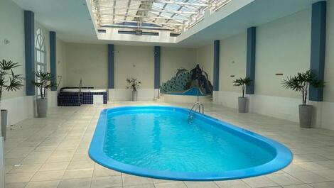 Apartamento con preciosas vistas al mar a 80 metros de la playa.