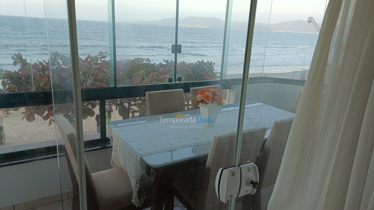 Apartamento para alquiler de vacaciones em Itapema (Meia Praia)