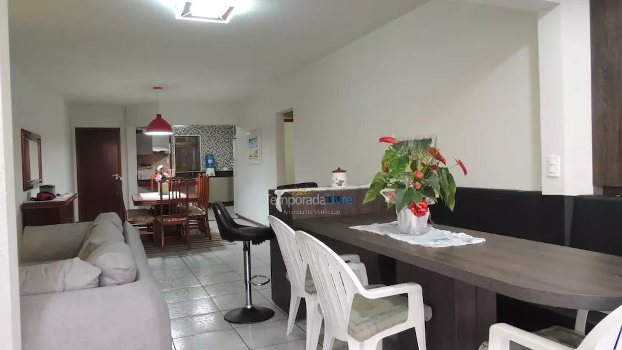 Apartment for vacation rental in Itapema (Meia Praia)