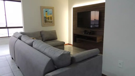 BEAUTIFUL APARTMENT IN FRONT OF THE SEA IN MEIA PRAIA-ITAPEMA