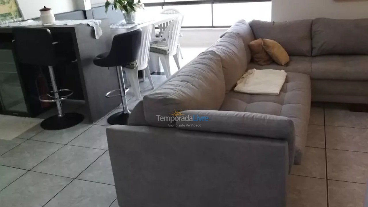 Apartment for vacation rental in Itapema (Meia Praia)