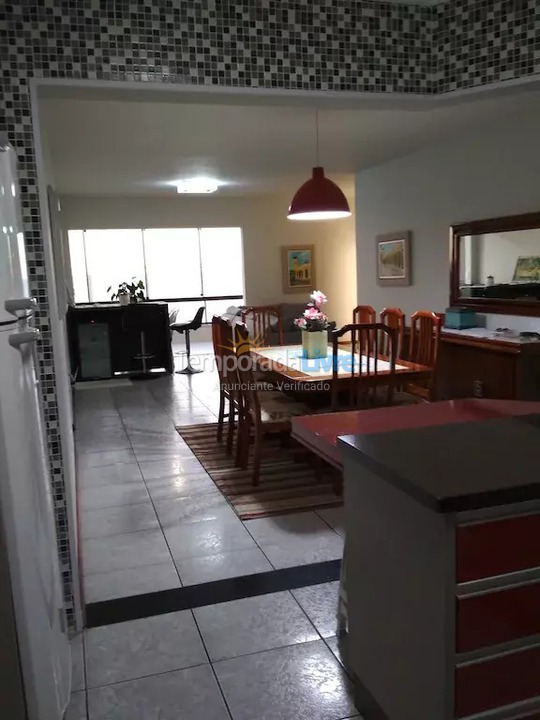 Apartment for vacation rental in Itapema (Meia Praia)