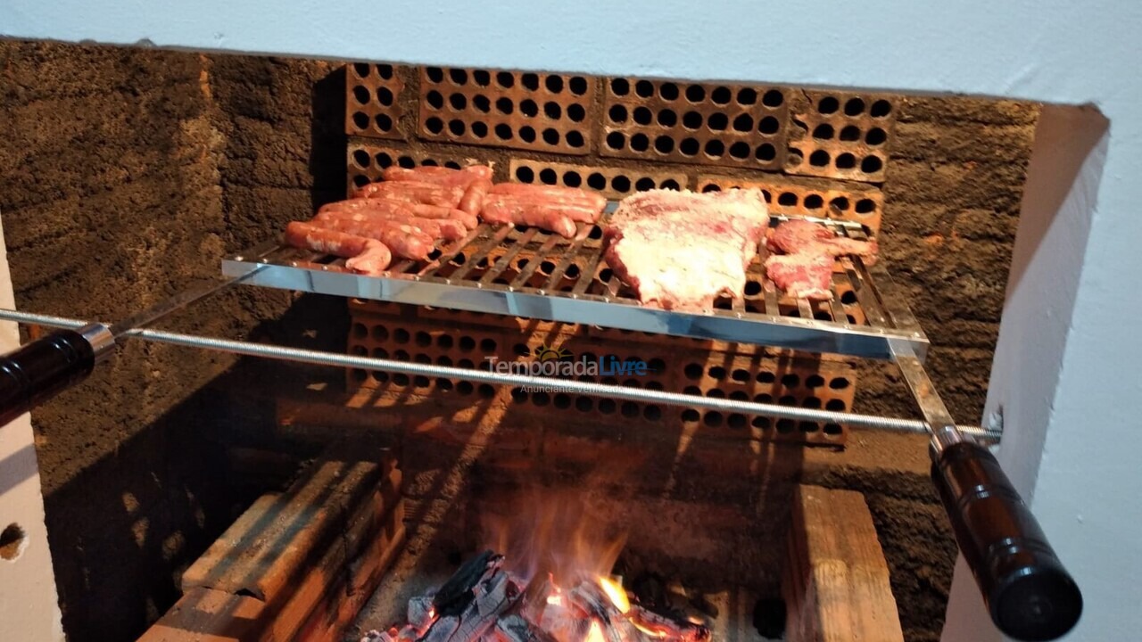 Casa para aluguel de temporada em Guaratuba (Nereidas)