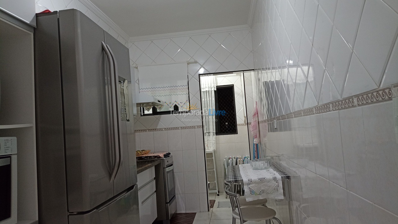 Apartamento para aluguel de temporada em Praia Grande (Vila Tupi)