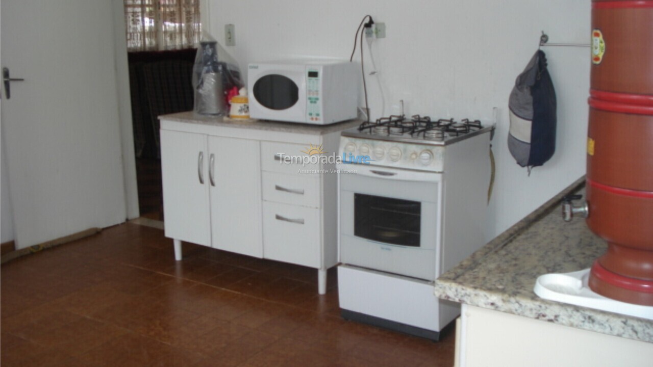 House for vacation rental in Ubatuba (Praia do Lázaro)