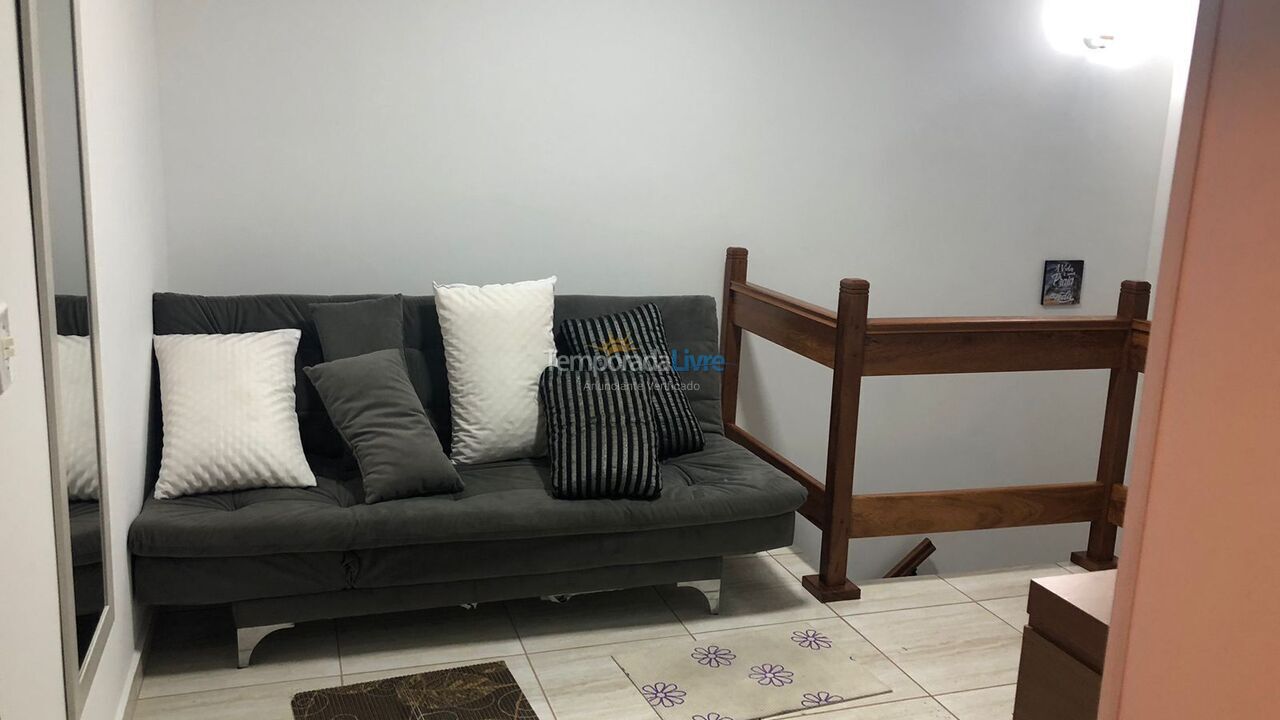 Casa para aluguel de temporada em Guaratuba (Coroados)