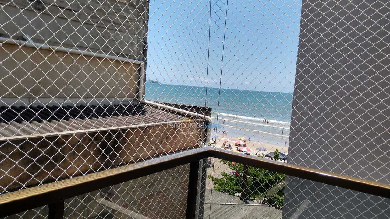 Apartment for vacation rental in Itapema (Meia Praia)