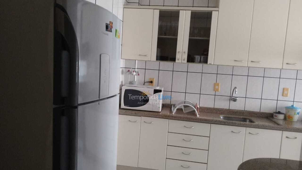 Apartment for vacation rental in Itapema (Meia Praia)