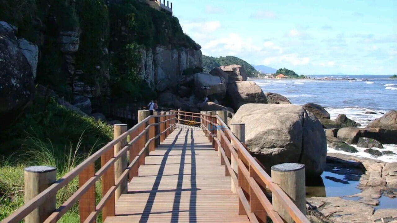 Casa para alquiler de vacaciones em Itanhaém (Nova Itanhaem)