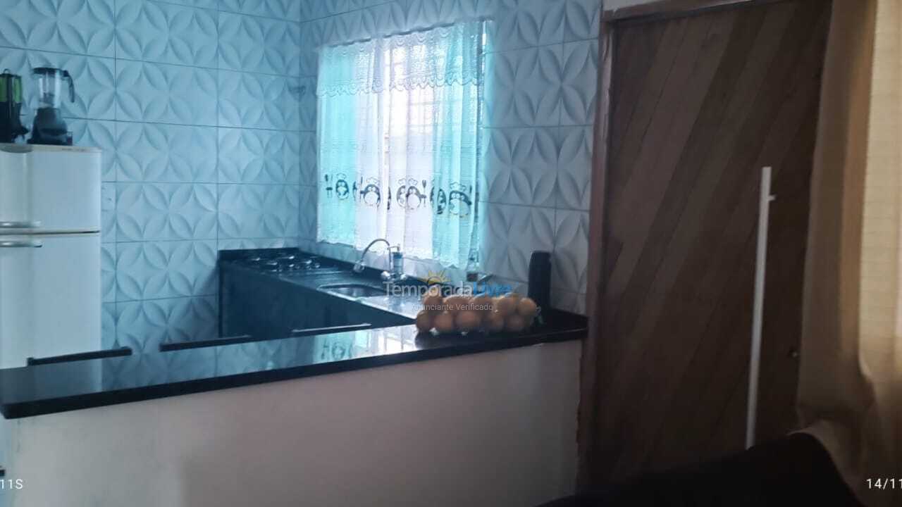 Casa para aluguel de temporada em Mongaguá (Mongaguá)
