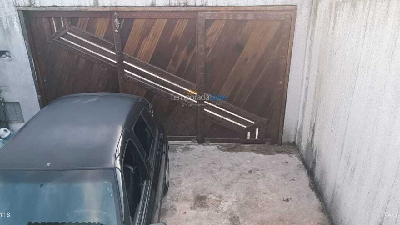 Casa para aluguel de temporada em Mongaguá (Mongaguá)